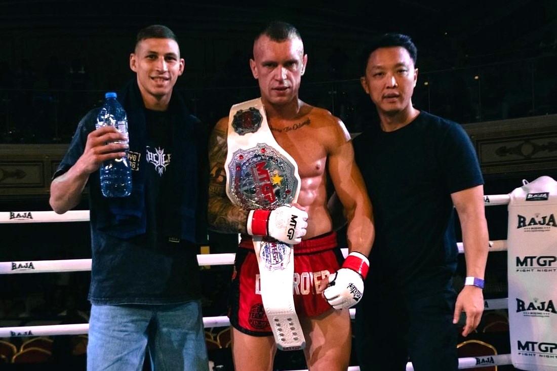 Bartek Paszczyk "Destroyer"
